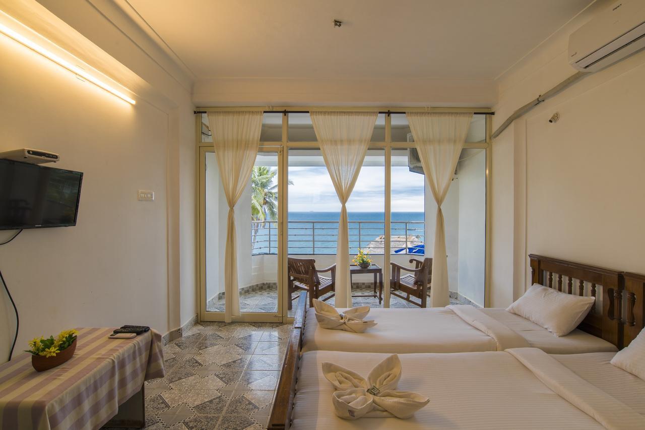 Surya Beach Resort Kovalam Extérieur photo