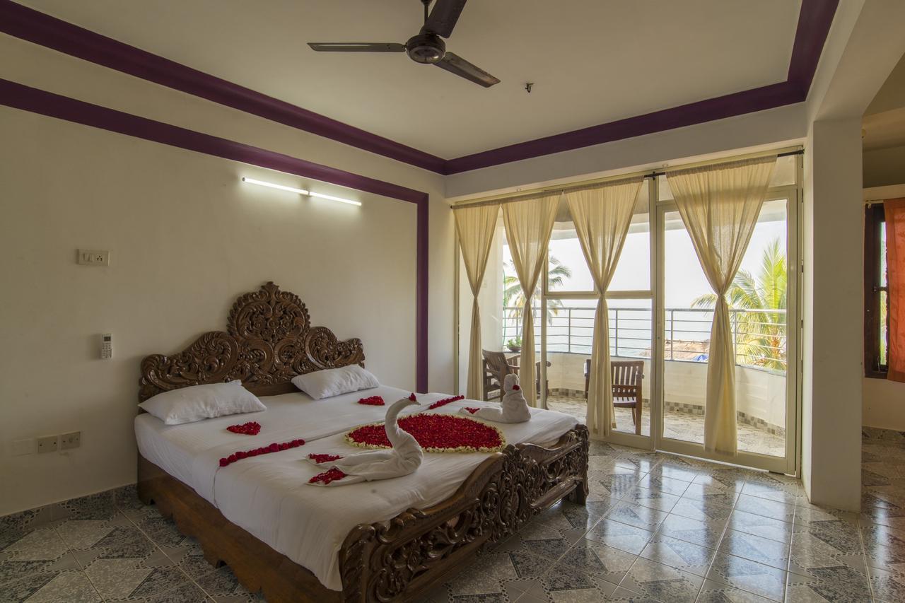 Surya Beach Resort Kovalam Extérieur photo