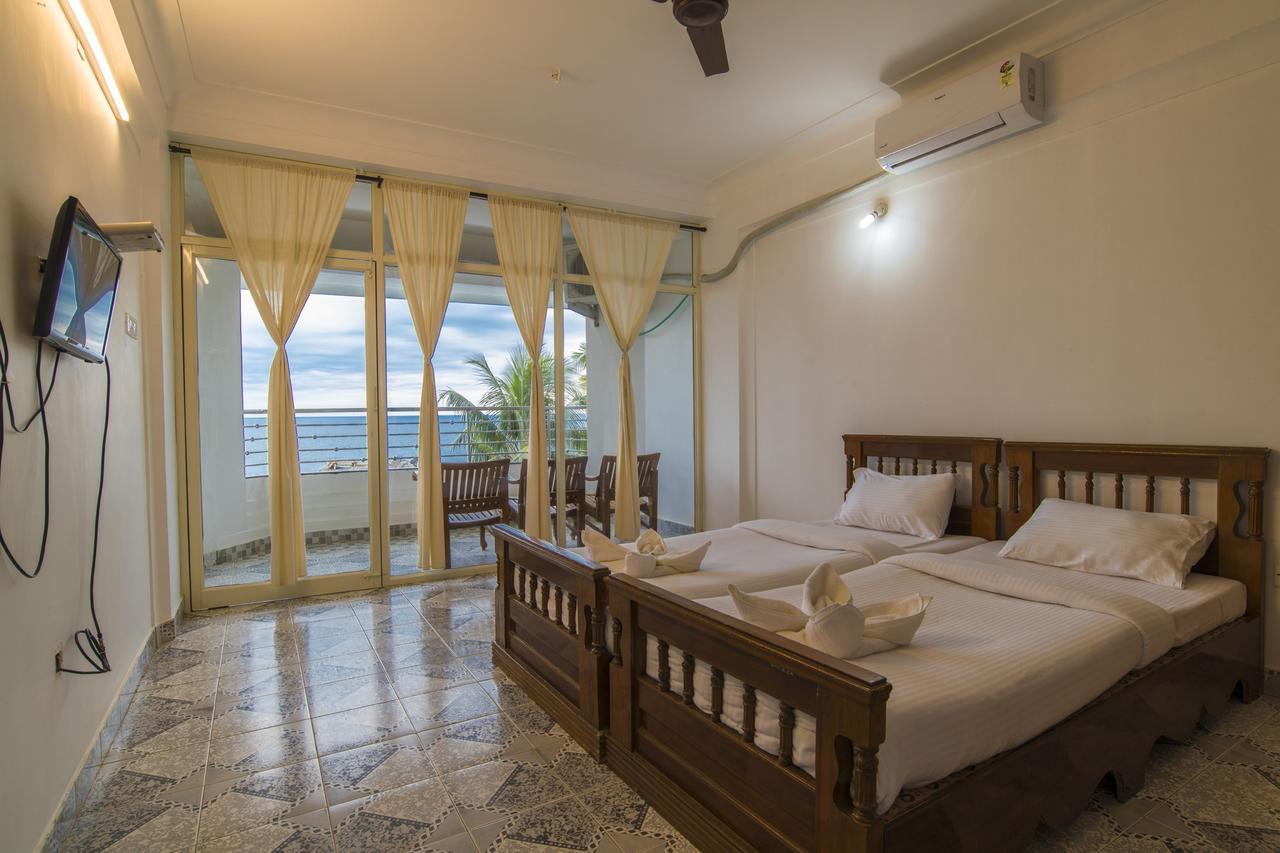 Surya Beach Resort Kovalam Extérieur photo