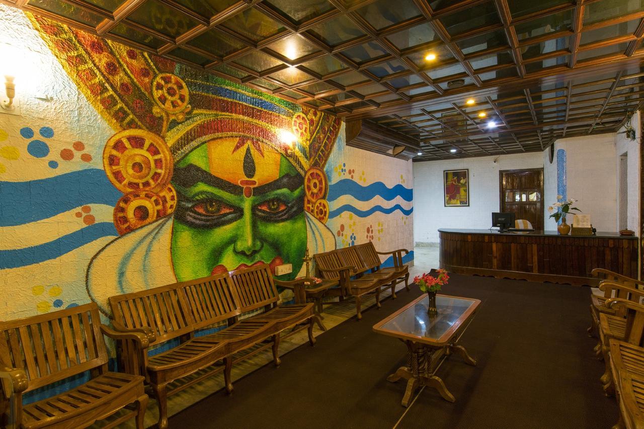 Surya Beach Resort Kovalam Extérieur photo