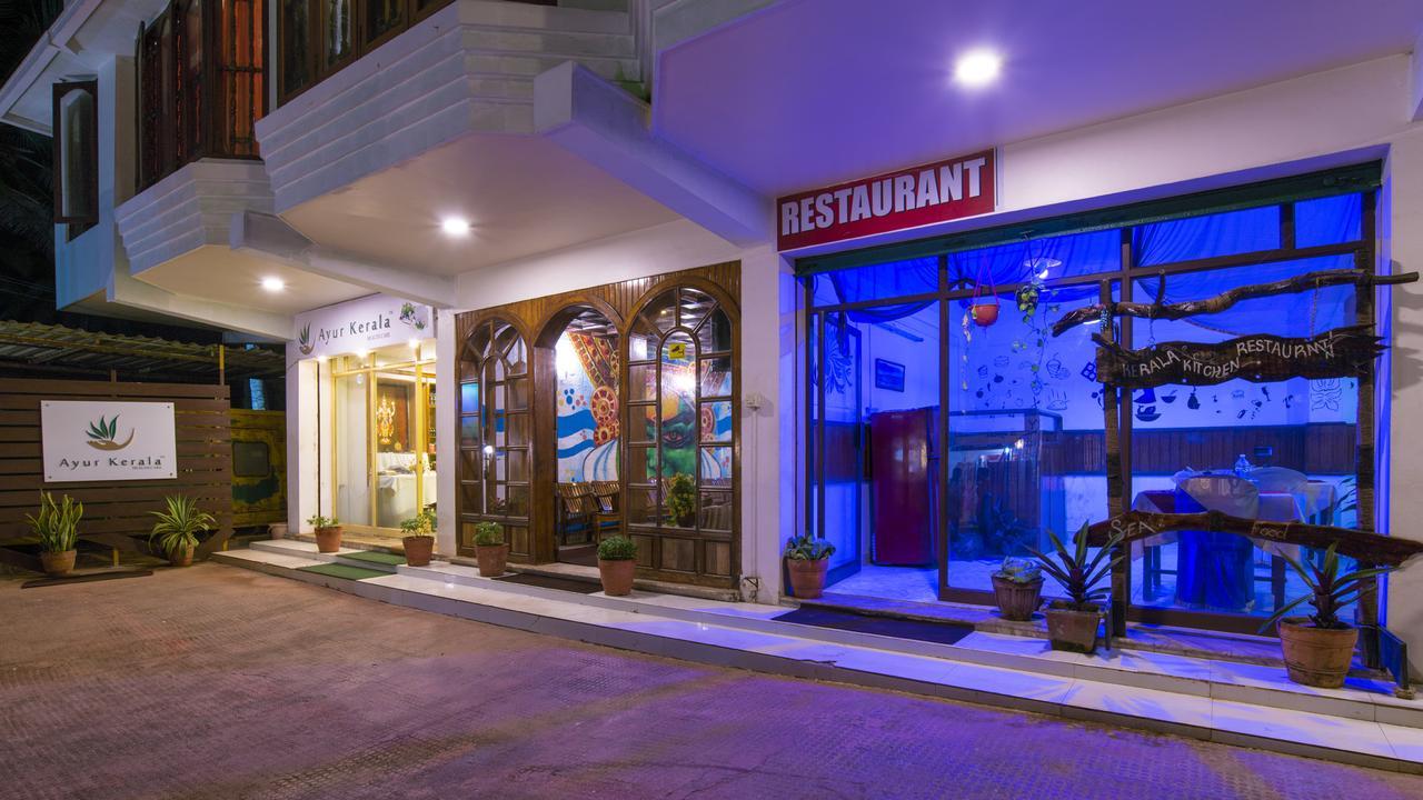 Surya Beach Resort Kovalam Extérieur photo